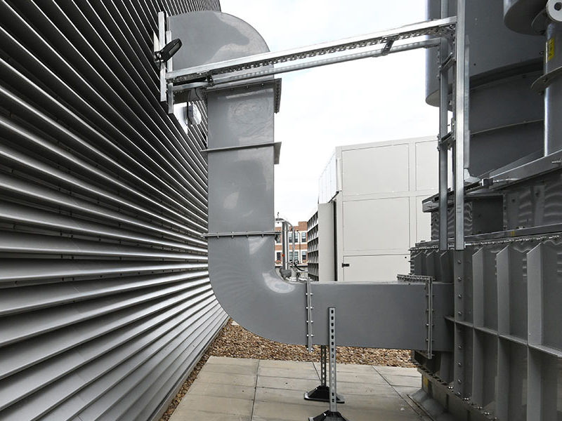 With its compact design, square or rectangular plastic ducting is an excellent choice for installations with space limitations or smaller areas.